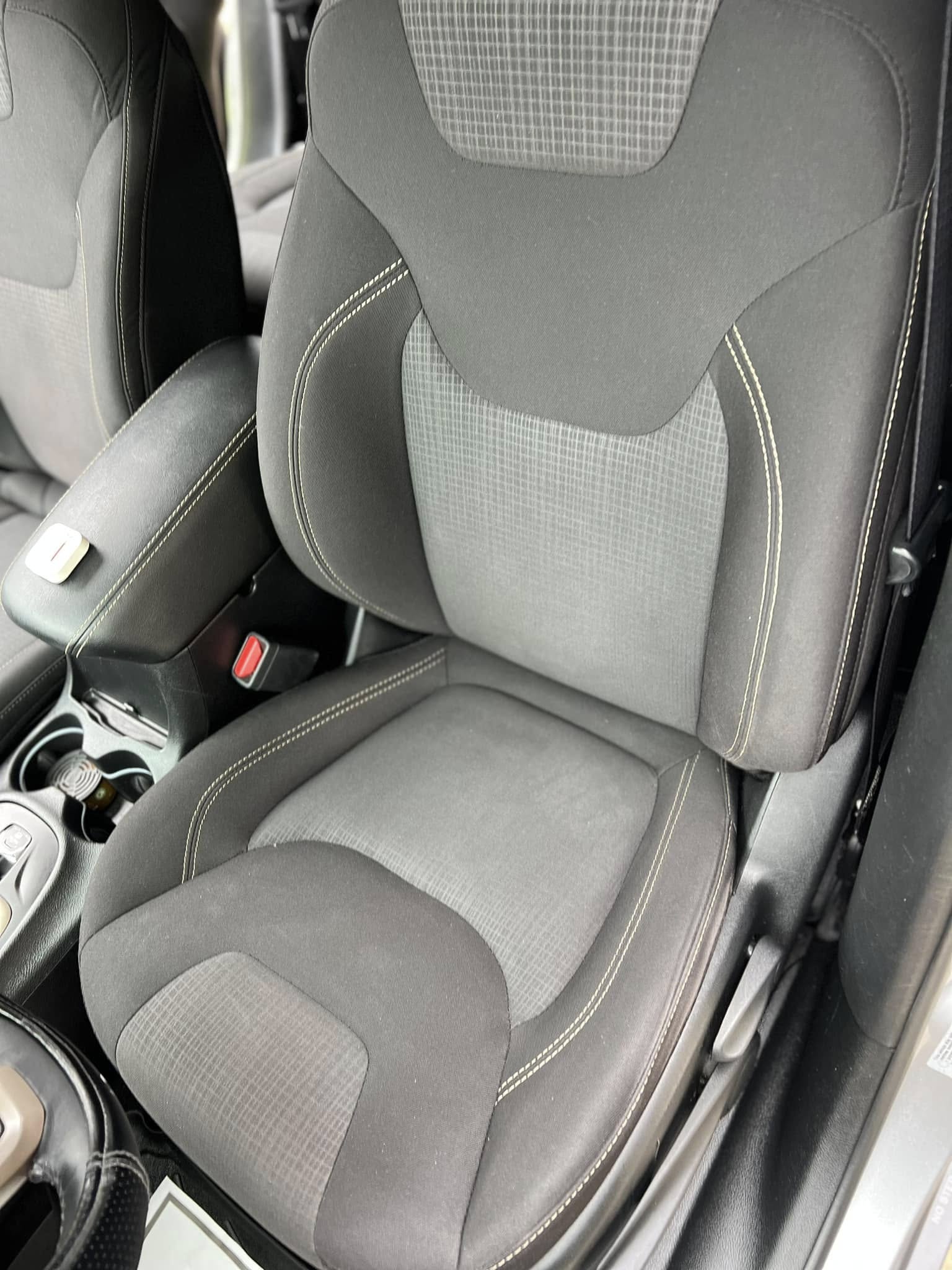 Detailing photo
