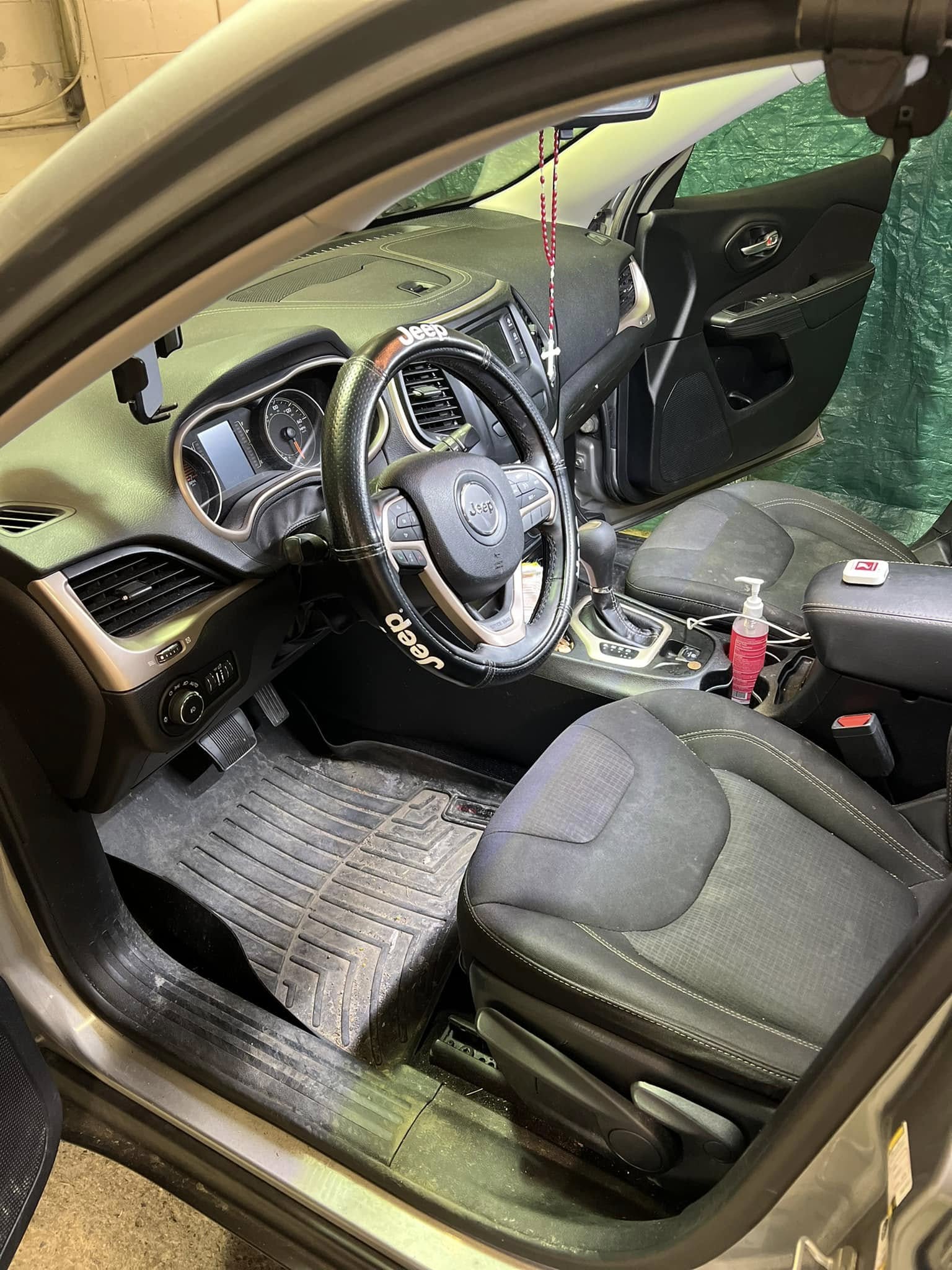 Detailing photo