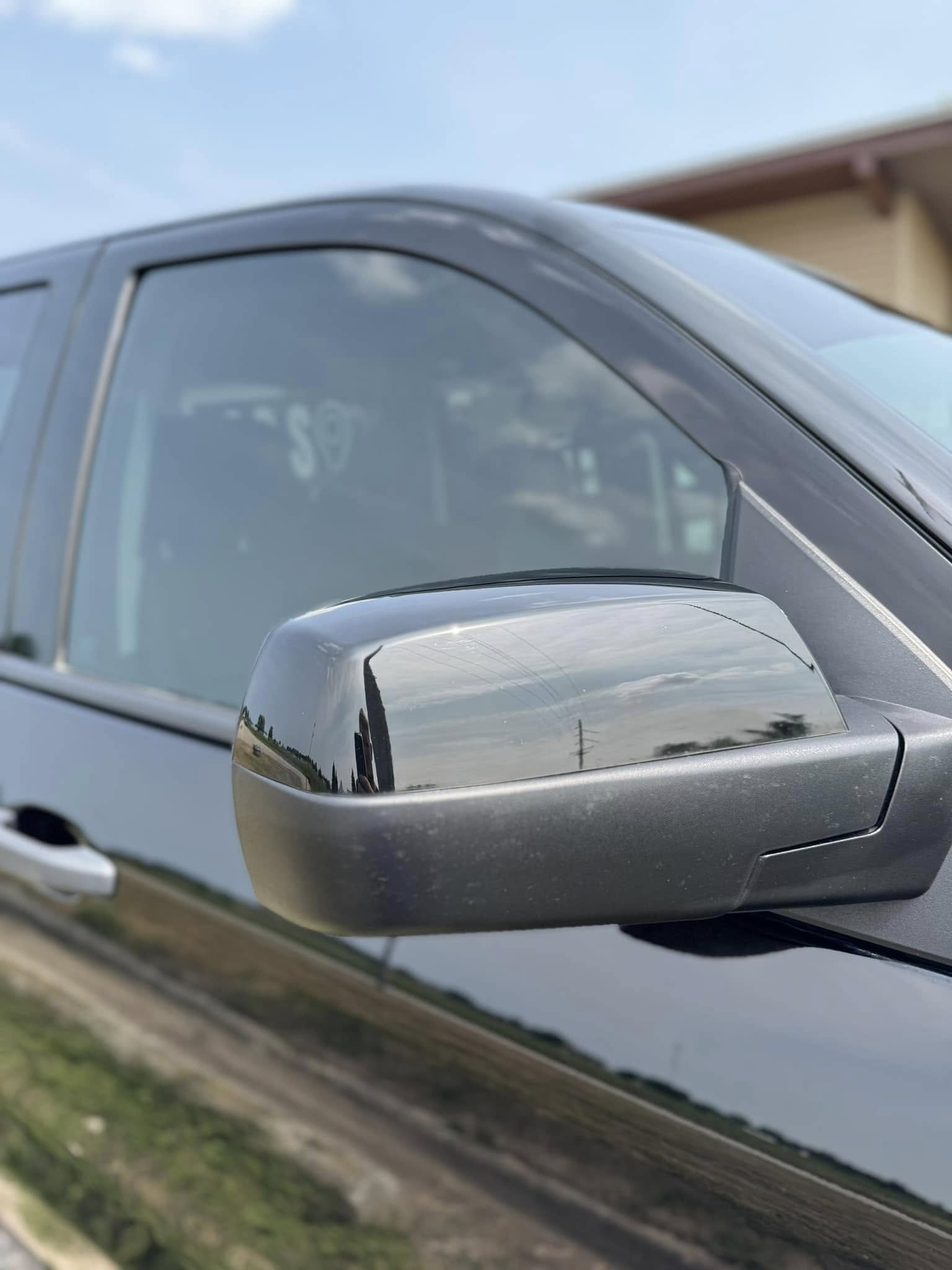Detailing photo