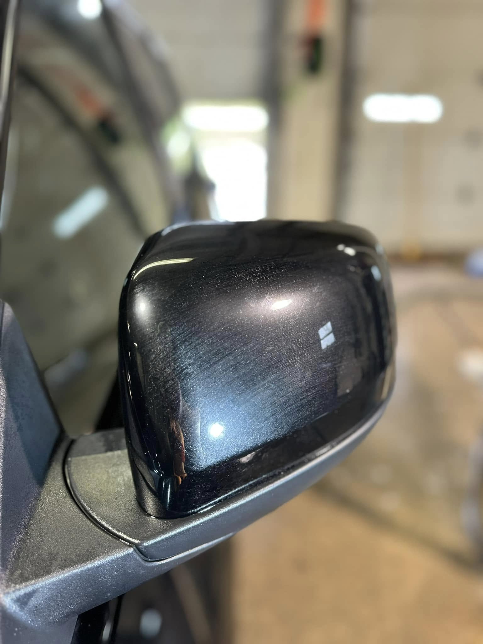 Detailing photo