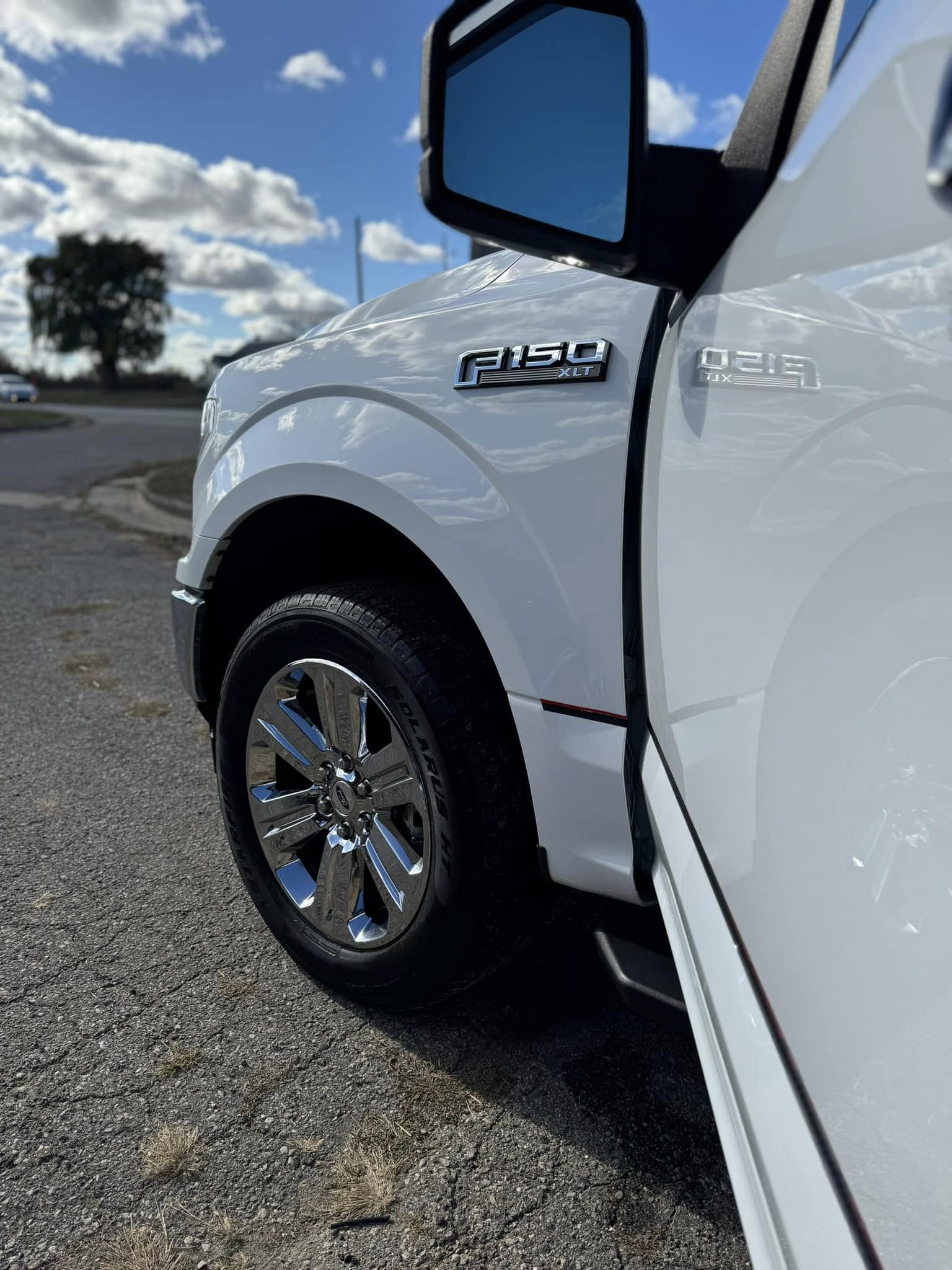 Detailing photo