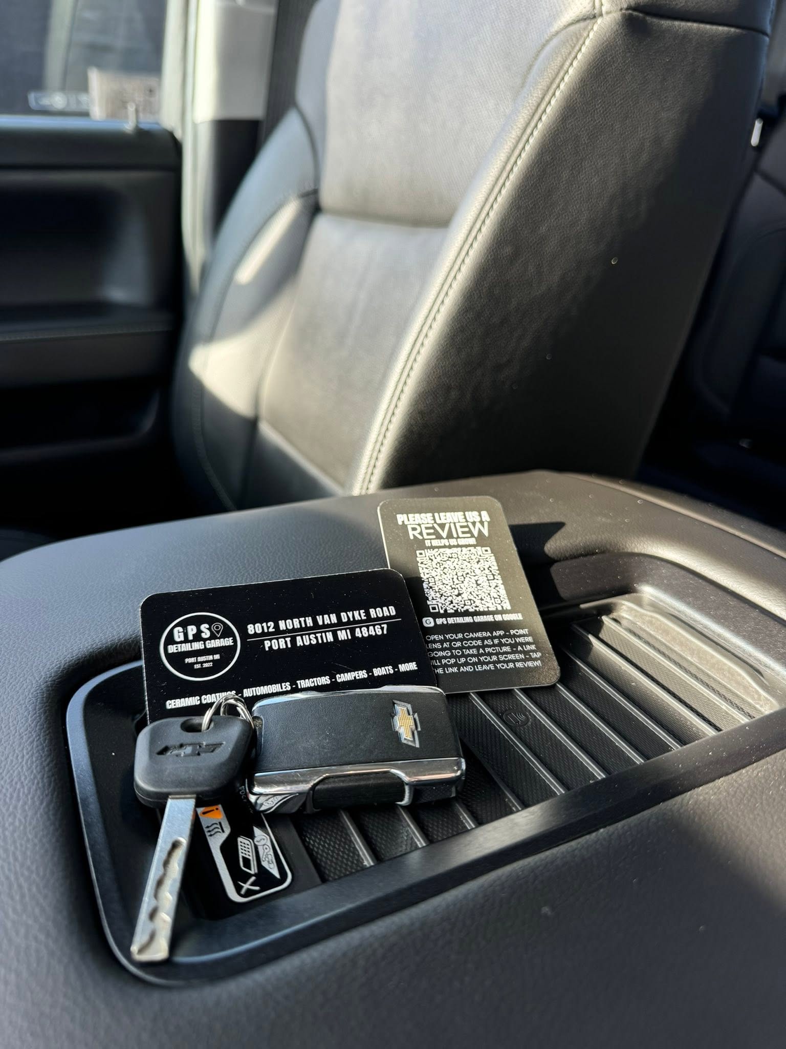 Detailing photo