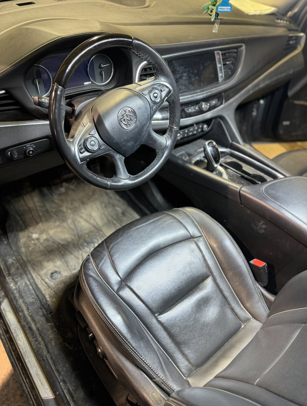 Detailing photo