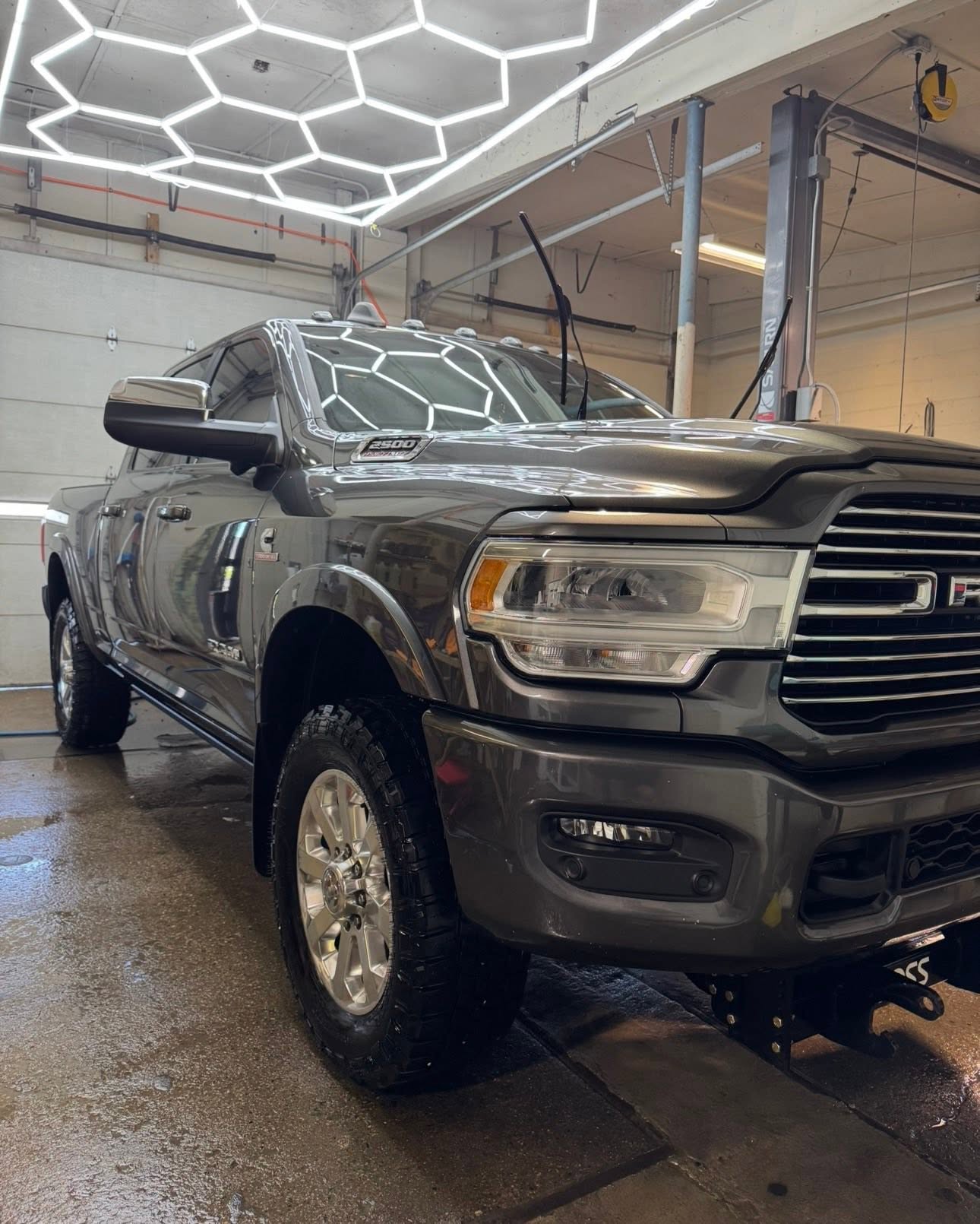 Detailing photo