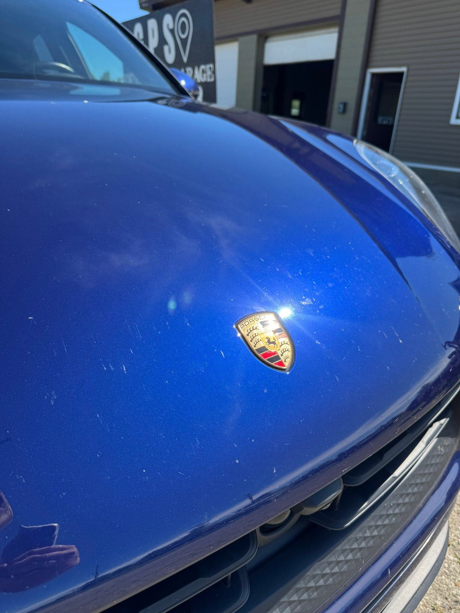 Detailing photo
