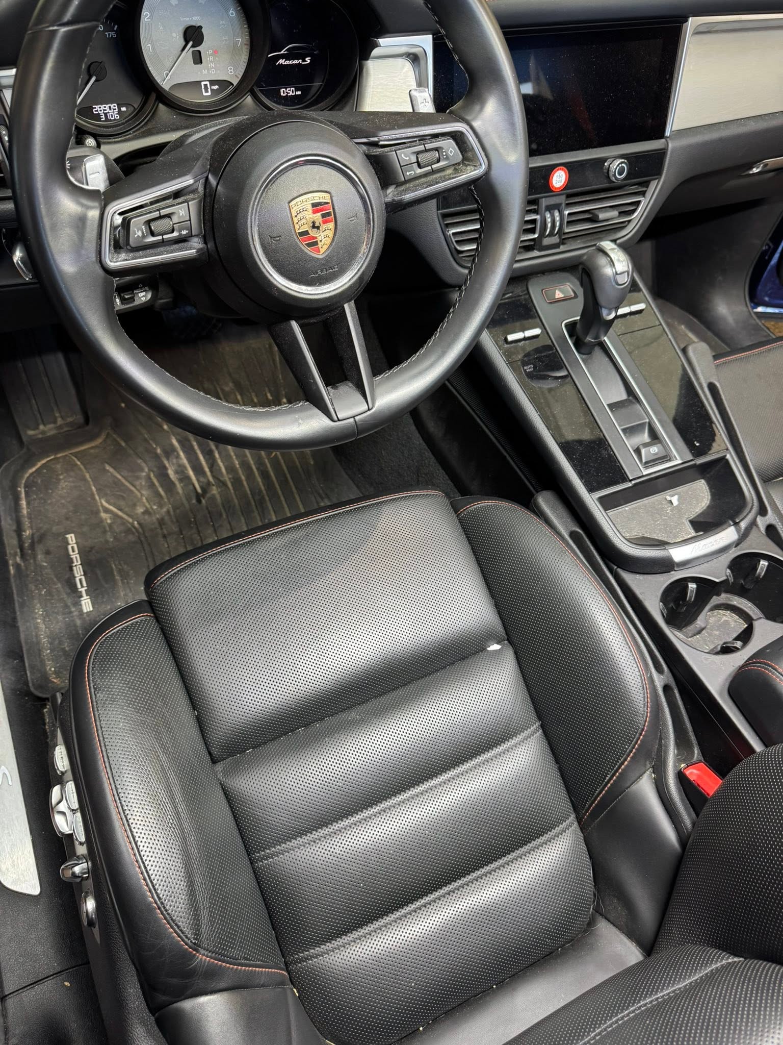 Detailing photo