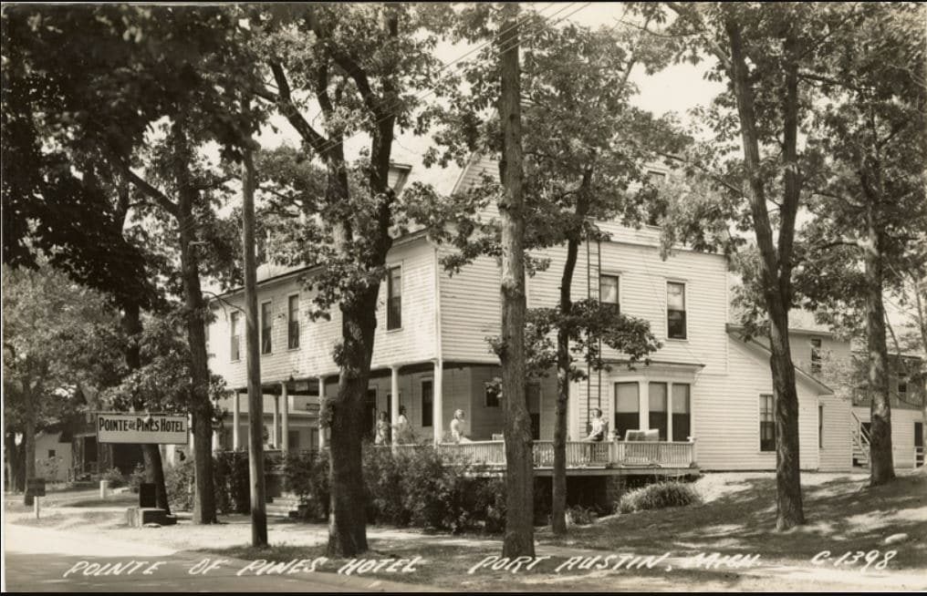 Point of Pines Hotel